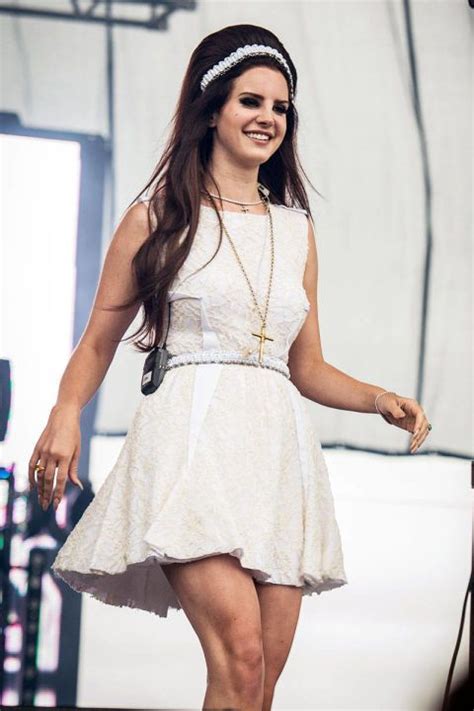 Lana Del Reys Best Fashion Moments Lana Del Rey White Dresses