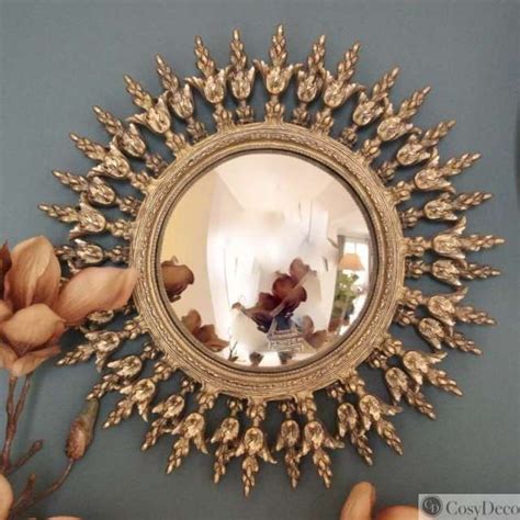 Joli miroir sorcière forme fleur de la marque chehoma en bois noir bord patiné mordoré et miroir bombé convexe pour un décor de votre maison ambiance cosy. Vente en ligne de Miroirs Chehoma Décor Soleil Baroque ...