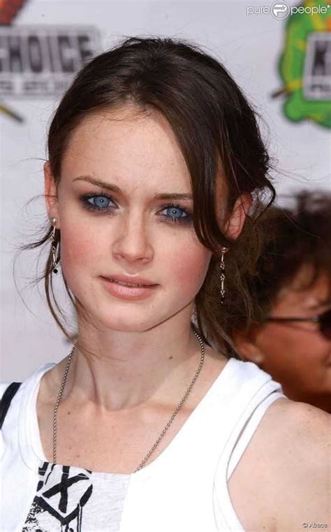 Hottest Alexis Bledel Boobs Pictures Will Inspire You To Get Rich And Achieve Her Page Of
