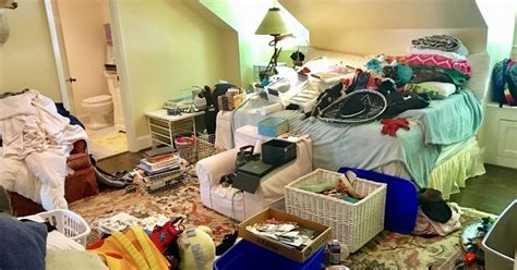 Katie Prices Mucky Mansion These Messy Bedrooms Are Enough To Rival