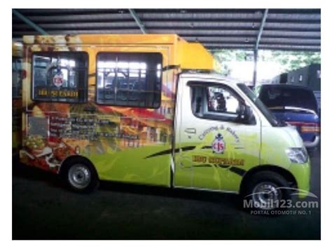 Perniagaan dengan menggunakan food truck, atau trak makanan, semakin popular di malaysia, dan dijangka akan mengubah prospek kulinari di negara ini. Jual Mobil Daihatsu Gran Max 2015 BOX 1.3 di DKI Jakarta ...