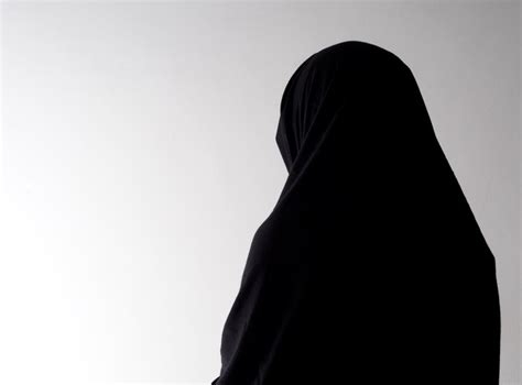 Women ‘bearing Brunt Of Rising Islamophobic Attacks In The Uk The Independent The Independent