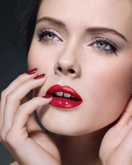 Chanel Rouge Allure Extrait De Gloss — Beautiful Makeup Search