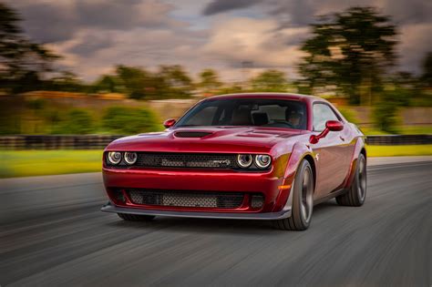 Challenger Srt Hellcat Gets A Widebody For 2018 Automobile Magazine