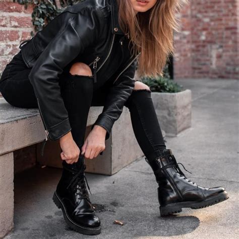 Combat Black In 2020 Combat Boot Outfits Black Boots Outfit Black