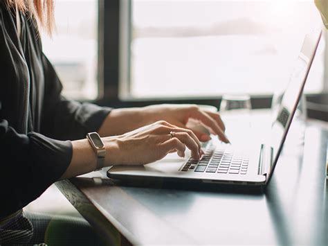 It has been around since 2003 and has singles take a personality test to help match them with people with whom they might have chemistry. 6 Best Dating Sites for Over 40 Singles