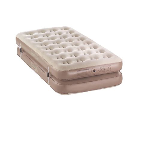 For people to have a peaceful and comfortable night, it depends on the mattress quality. 5 Best Portable Air Mattresses for Camping 2019 - Best ...