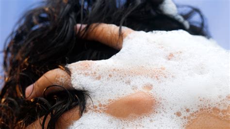 How Often Should You Wash Your Hair What Experts Say The New York Times