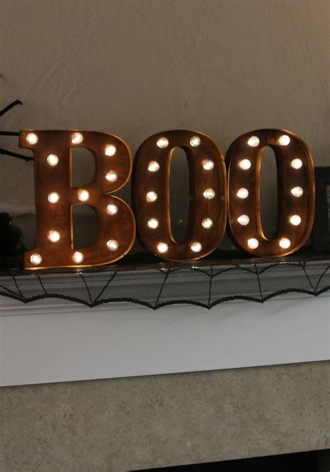 Lighted Boo Sign