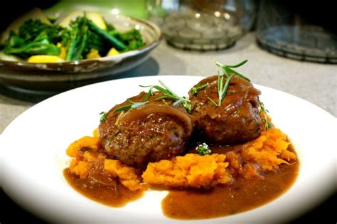 Lamb And Rosemary Rissoles With Quince And Red Wine Gravy Em S Food For Friends