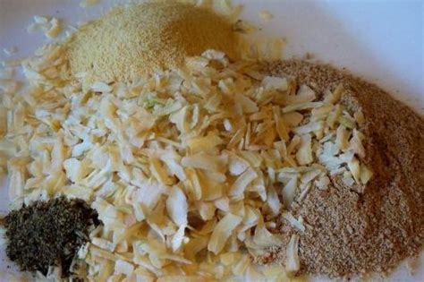One ¼ cup serving is the equivalent to one envelope of. Substitute for 1 Envelope of Onion Soup Mix: 1/4 cup dried onion fla… | Homemade dry onion soup ...