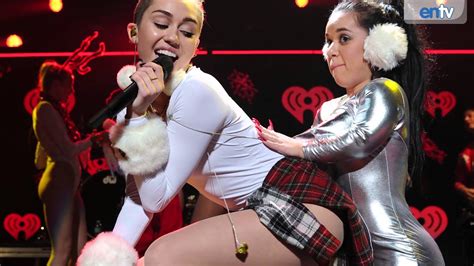 Miley Cyrus Hated Her New Years Eve Performance Youtube