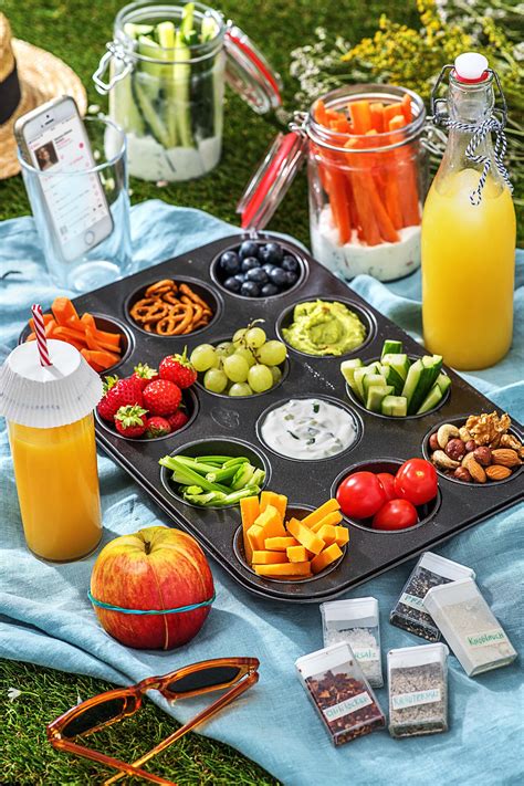 Romantic Picnic Food Picnic Date Food Picnic Ideas Beach Picnic