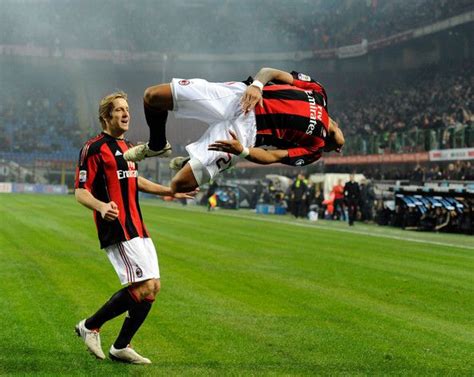 Sono contento se ora ritiene di non dovermi. Kevin-Prince Boateng Photos Photos: AC Milan v Brescia ...