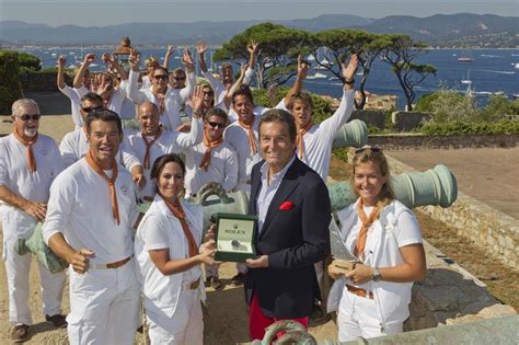 They began living a very luxurious life after shifting to new york. Skipper Chris Austin, Alessandra Gucci, Philippe Schaeffer ...