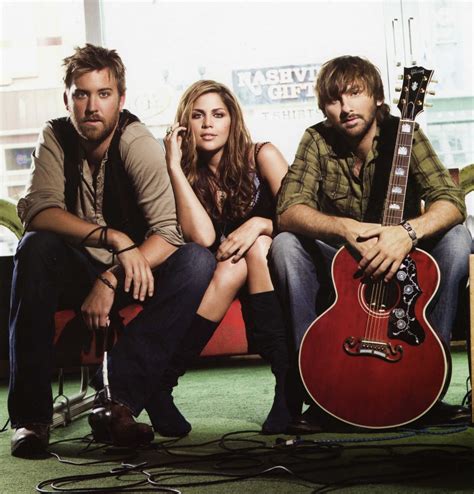 В главной роли — жанель монэ. Sobrenome Discórdia: Lady Antebellum