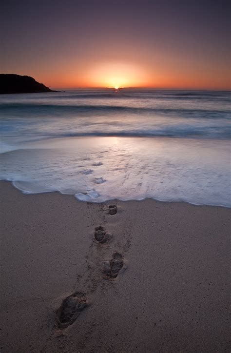 Dreamy color, romantic sunset, love on the beach. Footprints in the sand at sunset | Dail Mor Beach, Isle Of ...