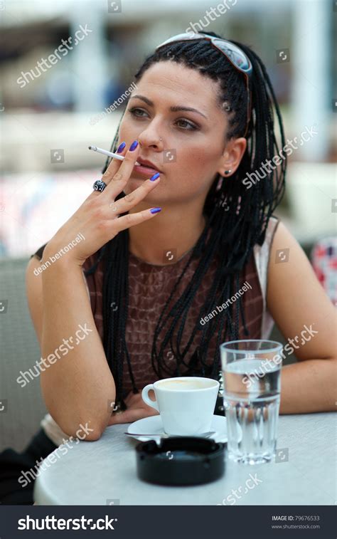 Photo De Stock Woman Smoking Cigarette Outiside Coffee Bar 79676533