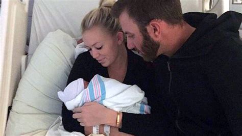 The Great Ones A Grandfather Paulina Gretzky Gives Birth To Baby Boy
