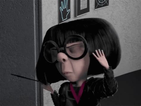 Edna Mode Too Much Darling Gif Ednamode Toomuchdarling Incredibles Discover Share Gifs