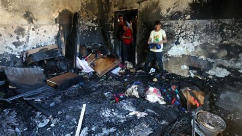 آتشزنی کا نشانہ بننے والے فلسطینی خاندان کے سربراہ بھی ہلاک Bbc News اردو