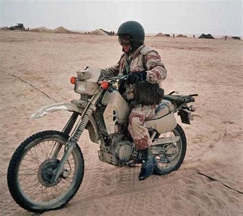 Kawasaki klr650 (adventure touring bike): Kawasaki KLR 250-D8, Operation Desert Storm, Saudi Arabia ...