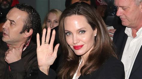 Angelina Jolie Se Estrena Como Youtuber