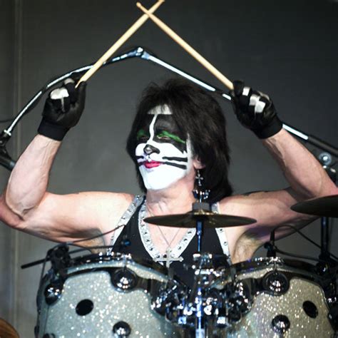 Kiss Drummer Peter Criss Absolves Himself Of All Responsibility