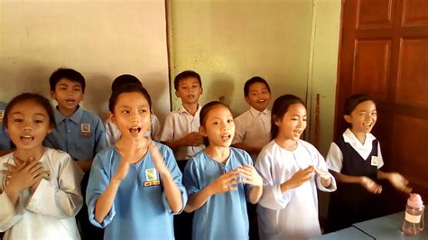 Hari guru nasional pada tahun 2019 mengusung tema guru penggerak indonesia maju, menyiratkan makna bahwa guru terima kasih bapak dan ibu guru, jasamu tiada tara. 4 Perdana 2019 lagu hari guru - YouTube
