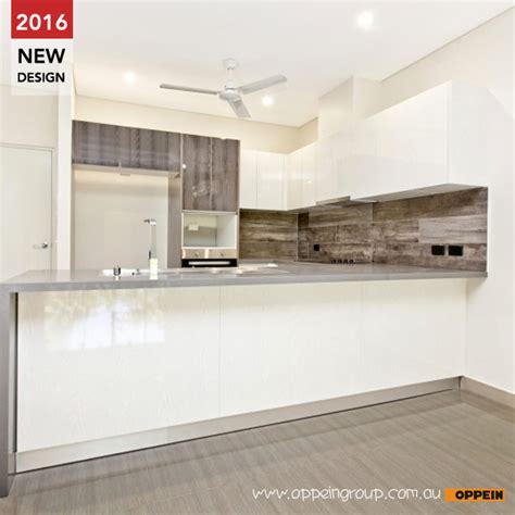 High gloss laminate cabinet doors. OPPEIN | OP16-HGL-001: Modern High Gloss Laminate Kitchen ...