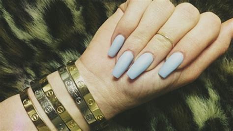 14 Kylie Jenner Nail Photos That Show The Evolution Of Her Manicures