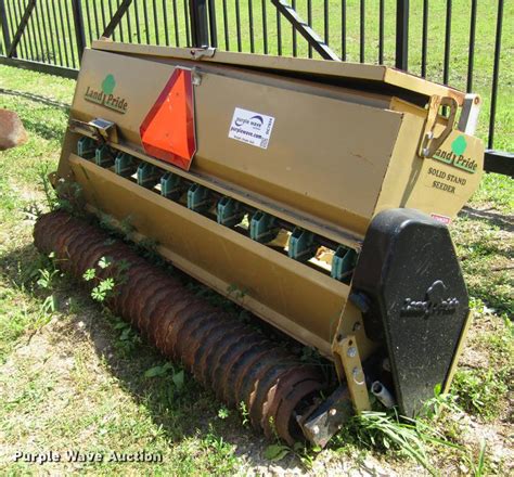 Land Pride Ps1572 Seeder In Dayton Tx Item Dc7934 Sold Purple Wave