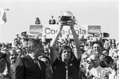Adriano panatta 5 1 juan gisbert manuel orantes (1) 6 4 john alexander phil dent. Donna Vekic chiama, il tennis risponde: torneo nazionale ...