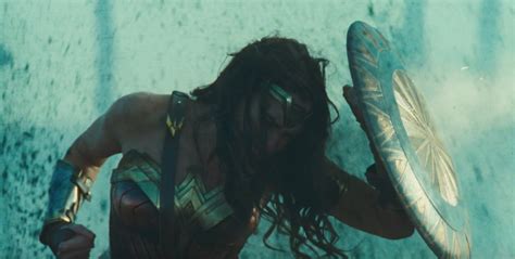 Wonder Woman Reclaims The Iconic Costume To Make It A Symbol Of Strength