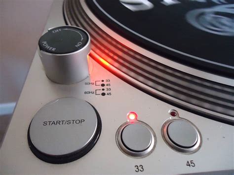 stanton-str8-20-turntable,-see-video-vintage-record-players
