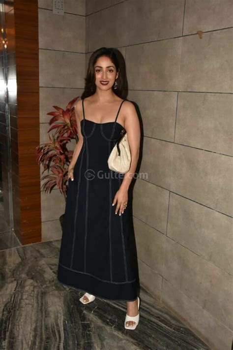yami gautam steps out in a chic maxi dress and dramatic lip color