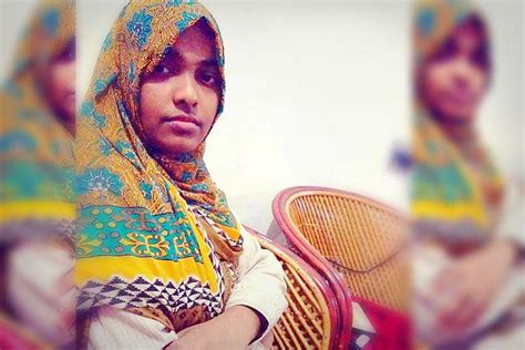 Women S Commission Wants To Meet Hadiya Father Says He Will Decide On It