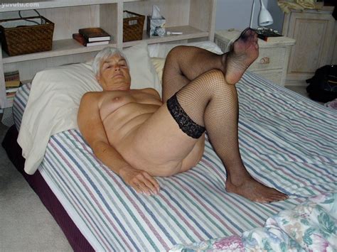 Pictures Showing For Homemade Granny Anal Porn Mypornarchive Net