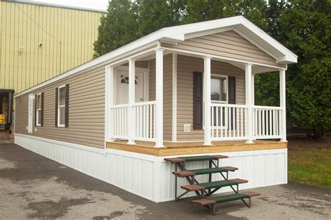 They are easy to deliver to your site and highly customizable. Single Wide Mobile Homes Exterior Pixshark - Get in The ...