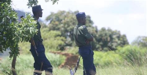 2 Dead As Zrp Police Officers Open Fire On Speeding Unregistered Kombi Near Juru Growth Point ⋆
