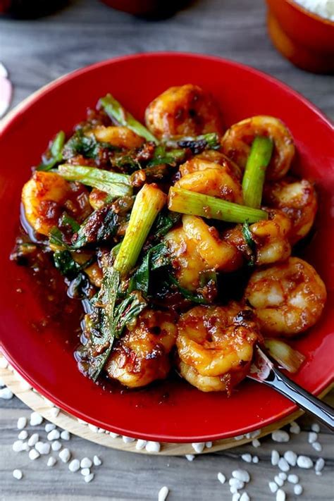 Set the prepared sauce aside. Garlic Shrimp With Chili Crisp - Pickled Plum Food And Drinks