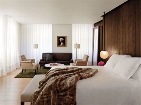 When decorating for apartment bedrooms, you'll want to create a serene space where you feel happy ending and starting every day. How to Decorate a Bedroom like a Boutique Hotel - Room ...