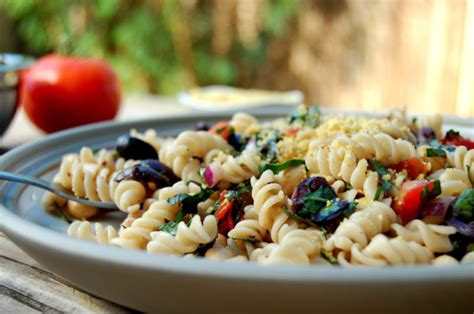 Tips For Eating Less Oil Antipasto Brown Rice Pasta Salad