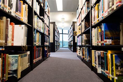 930 Book Store Aisle Stock Photos Pictures And Royalty Free Images Istock
