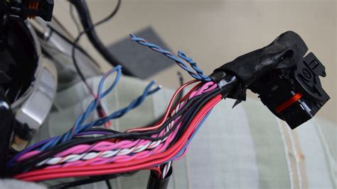 N/a 2012 mitsubishi evo x car stereo antenna trigger wire: 2015 Ultra speaker wire color - Page 2 - Harley Davidson Forums