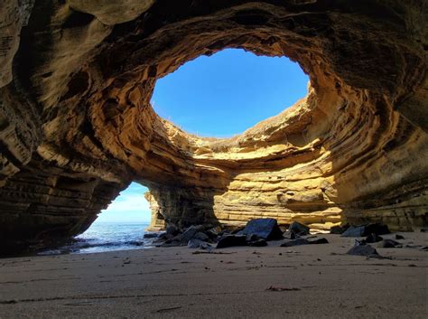 This Secluded Open Ceiling Sea Cave In Southern California Is So Worthy