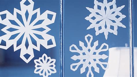 How To Make Paper Snowflakes Martha Stewart