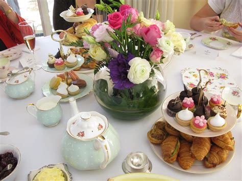 Pretty Tea Table Setting Tea Table Settings Afternoon Tea Tables