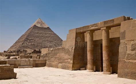 Pyramid Of Khafre And Entrance To Tomb Stock Photo Image Of Ruin