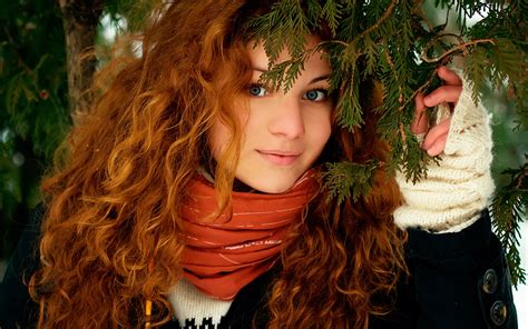 Women Model Redhead Long Hair Curly Hair Face Smiling Women Outdoors